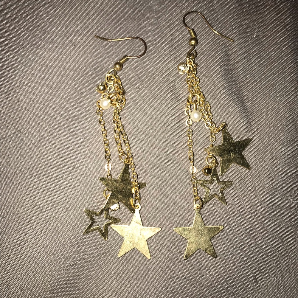 gold star earrings